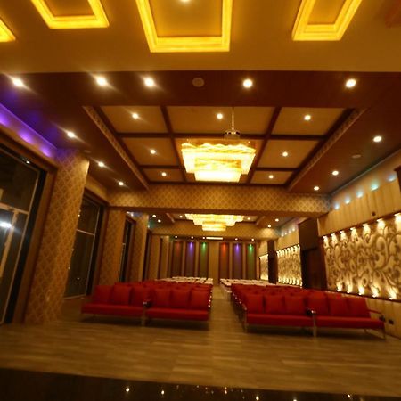 Park Avenue And Resorts Sikar 외부 사진