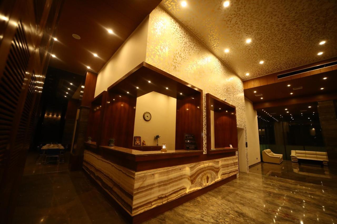 Park Avenue And Resorts Sikar 외부 사진