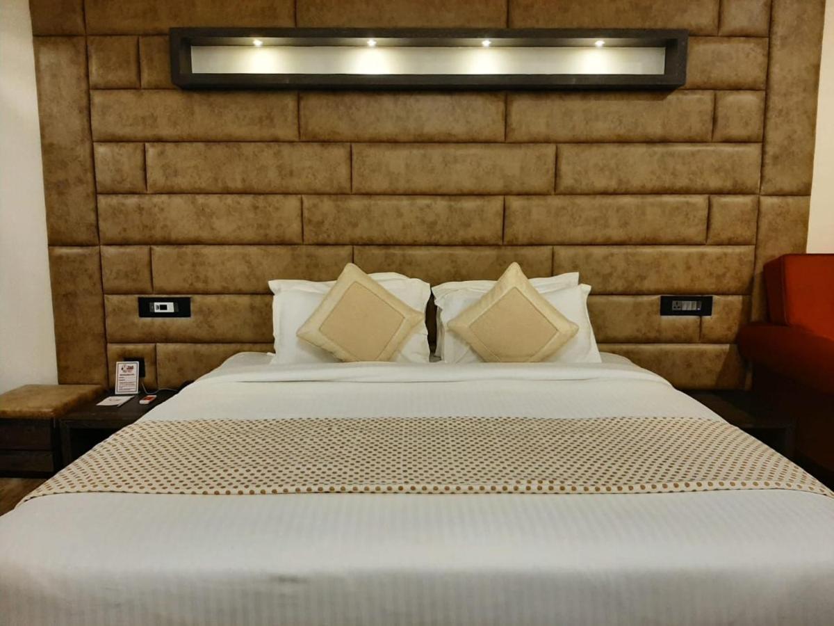 Park Avenue And Resorts Sikar 외부 사진
